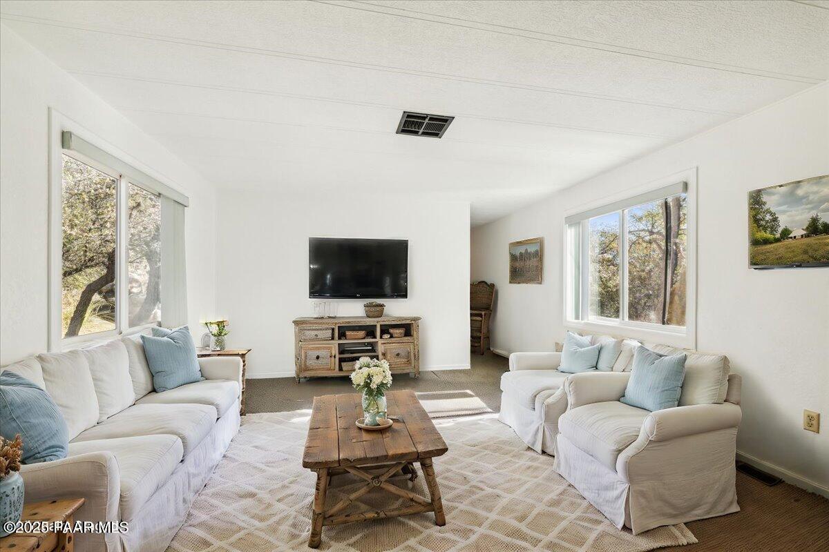 1514 Private Road