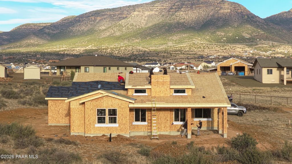 Photo of 9230 N Grazing Meadow Lane, Prescott Valley, AZ 86315 (MLS # 1079803)