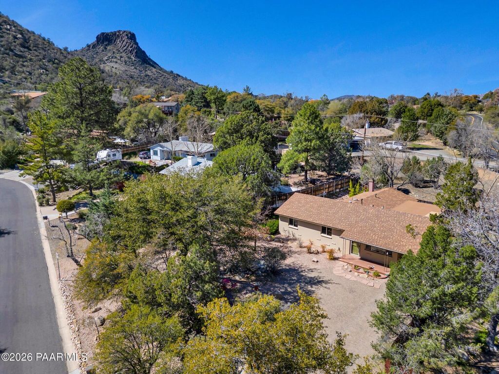 Photo of 1918 Rocky Dells Drive, Prescott, AZ 86303 (MLS # 1080480)