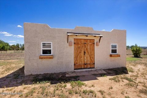 A home in Paulden