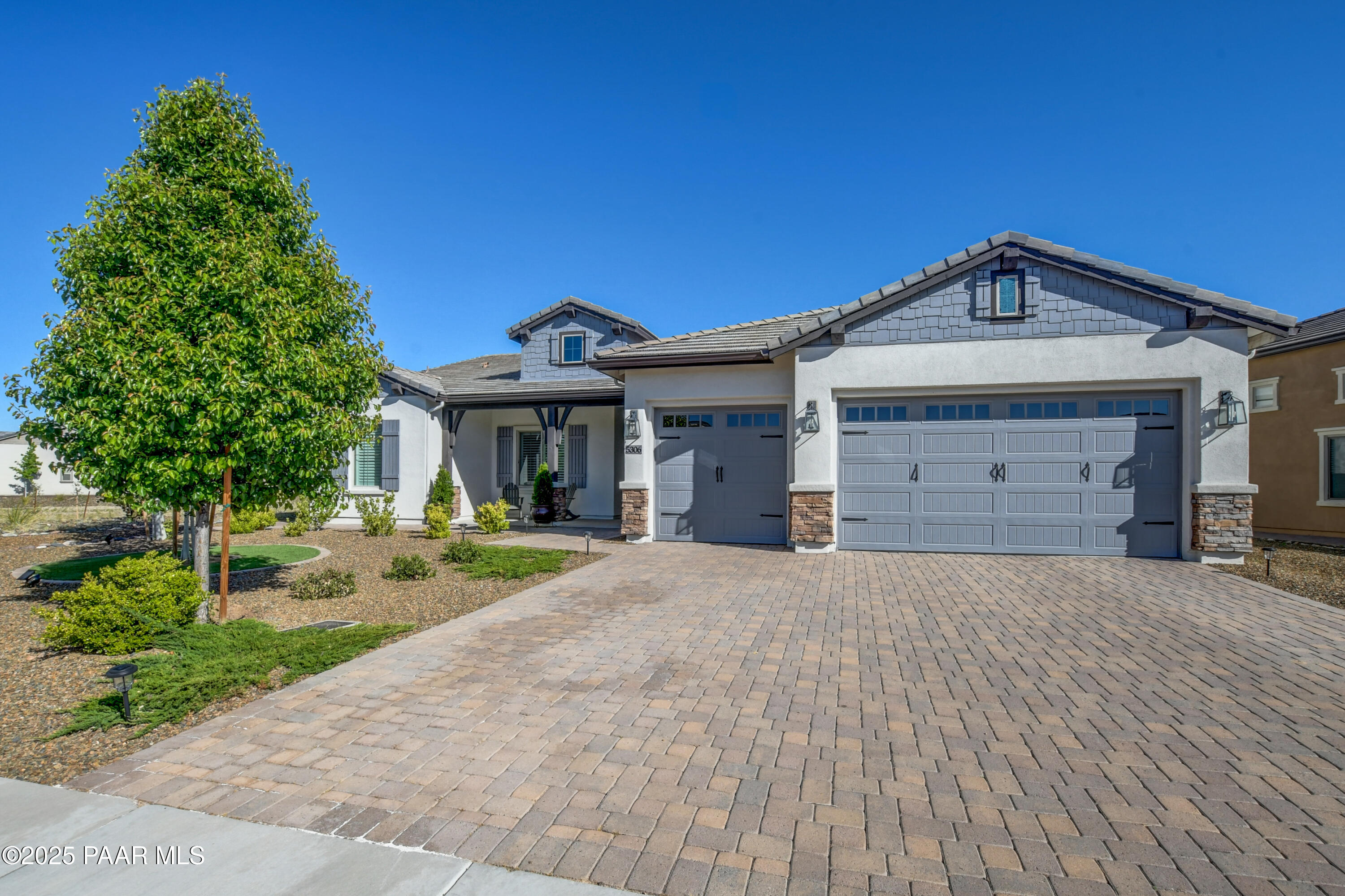 5306 Rocky Vista Drive