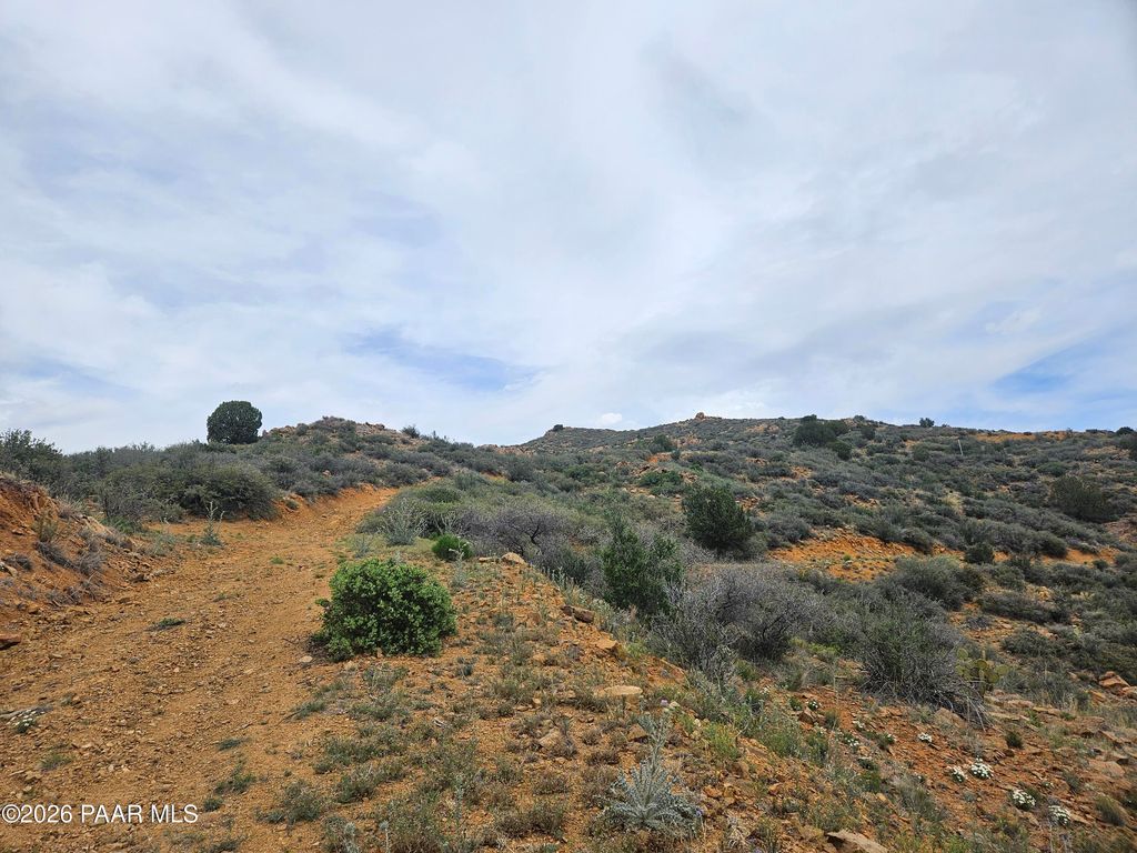 Photo of 00000 Painted Vista, Dewey-Humboldt, AZ 86327 (MLS # 1080671)