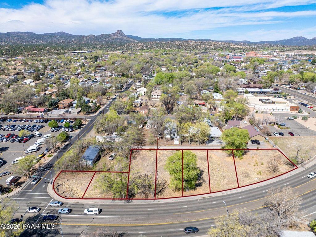 Photo of 103 Whipple Street, Prescott, AZ 86301 (MLS # 1080426)
