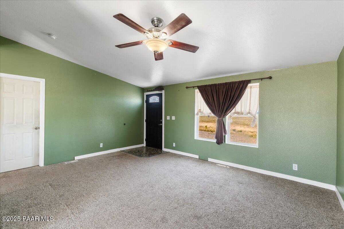 3724 W Sandstone Drive