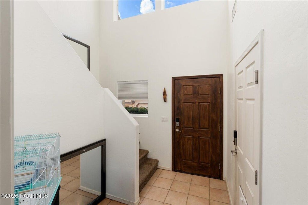 Photo of 1013 N Fairway Drive, Dewey-Humboldt, AZ 86327 (MLS # 1085152)