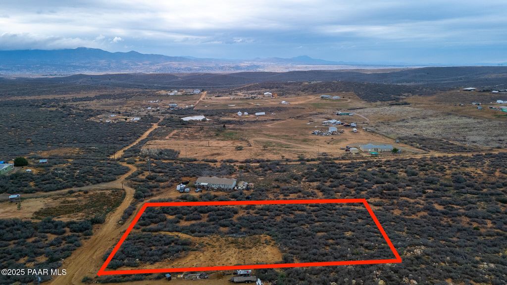 Photo of 1115 N Musser Drive, Dewey-Humboldt, AZ 86327 (MLS # 1078476)