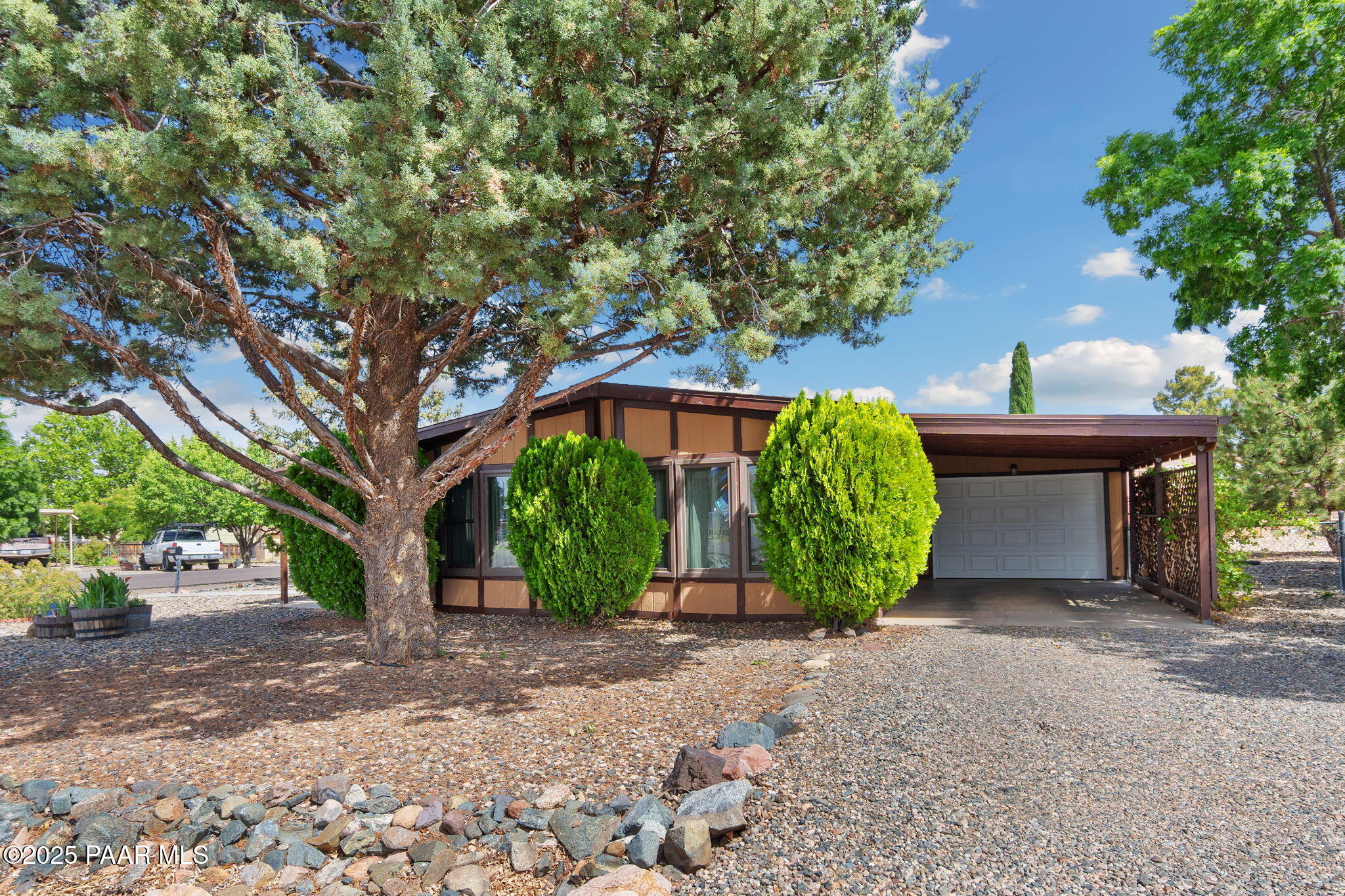 4908 N Socorro Drive