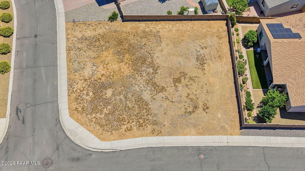 Photo of 8313 N Prairie VW, Prescott Valley, AZ 86315 (MLS # 1081901)