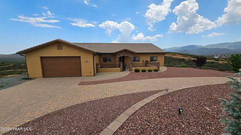 A home in Mayer