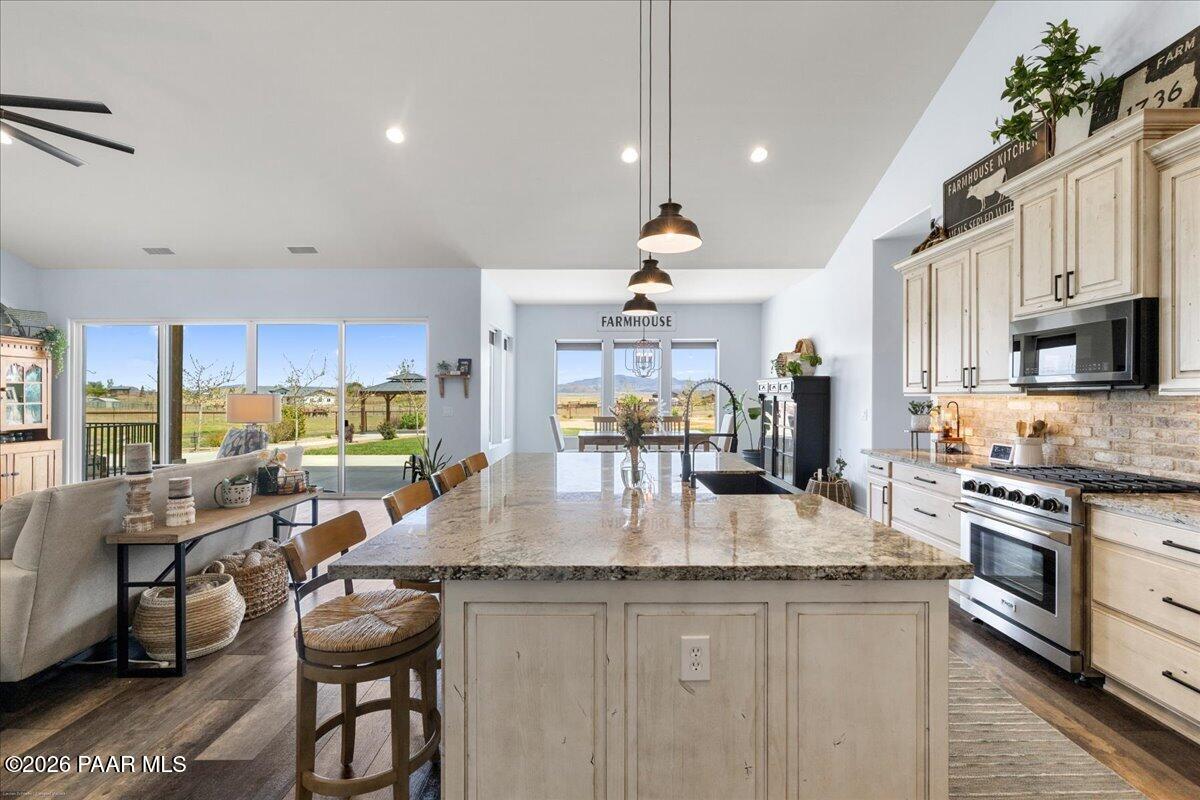 299 Ben J Trail