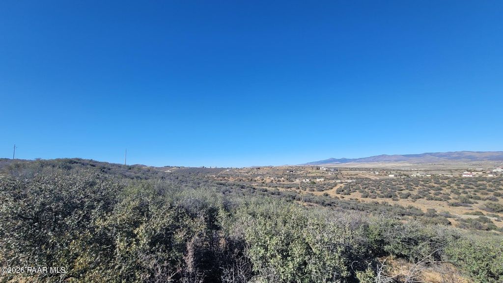 Photo of 81 E Orange Rock Road, Prescott Valley, AZ 86327 (MLS # 1080006)