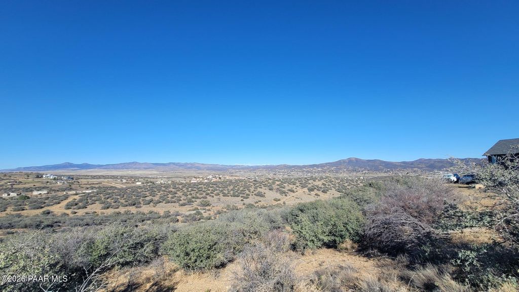 Photo of 81 E Orange Rock Road, Prescott Valley, AZ 86327 (MLS # 1080006)