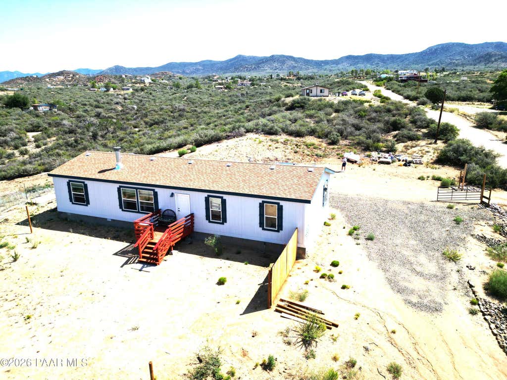 Photo of 7580 W Stevenage Lane, Wilhoit, AZ 86332 (MLS # 1084313)