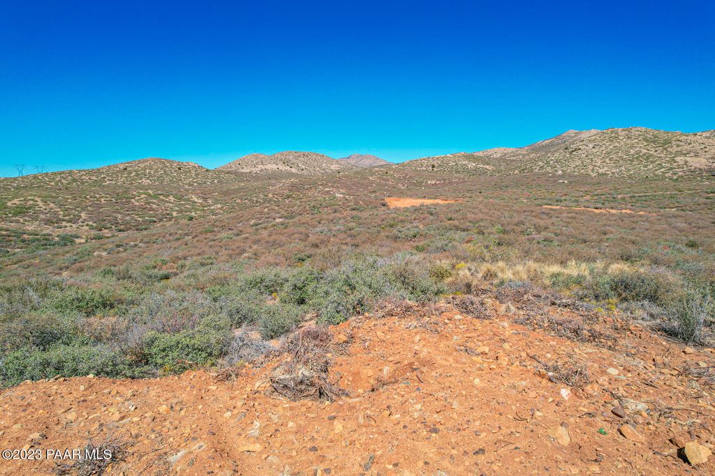 Photo of 5 E Ranger Way, Dewey-Humboldt, AZ 86327 (MLS # 1080656)