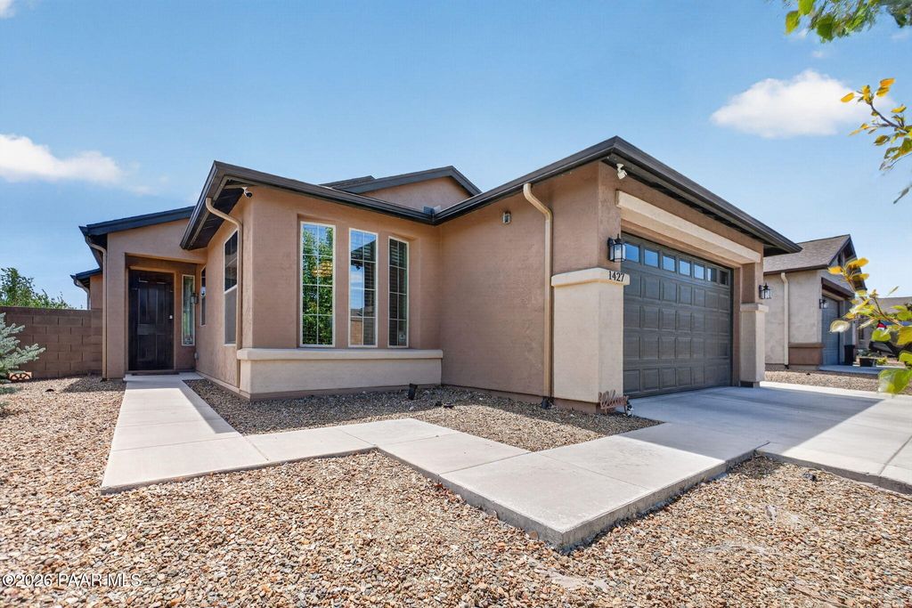 Photo of 1427 Essex Way, Chino Valley, AZ 86323 (MLS # 1081535)