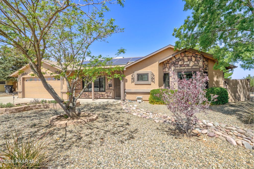 Photo of 5400 N Saddleback Drive, Prescott Valley, AZ 86314 (MLS # 1081356)