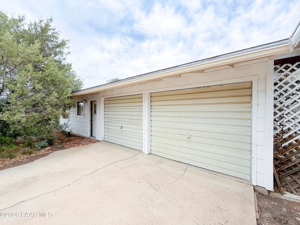 Photo of 2775 Ridge Road, Prescott, AZ 86301 (MLS # 1081933)