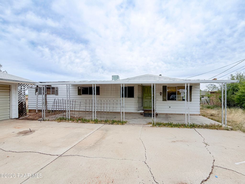 Photo of 2775 Ridge Road, Prescott, AZ 86301 (MLS # 1081933)