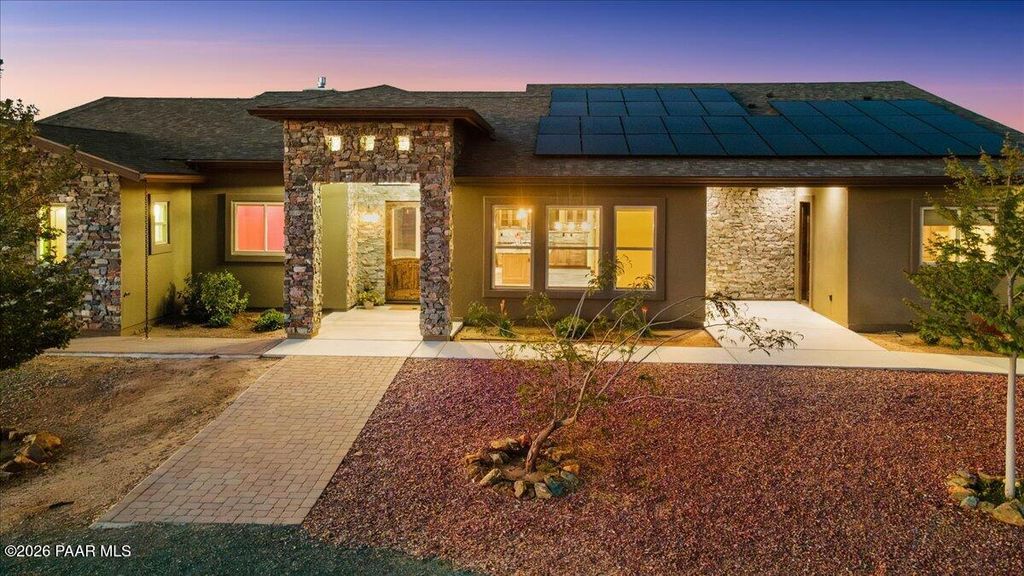 Photo of 187 S Road 1 W, Chino Valley, AZ 86323 (MLS # 1081214)