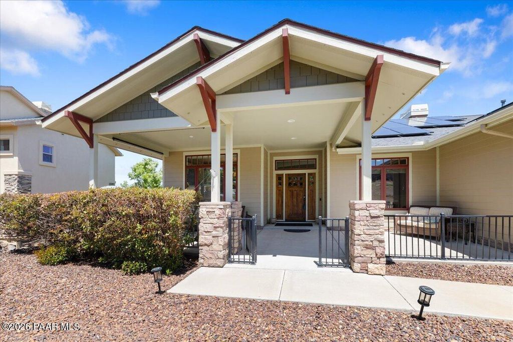 Photo of 890 N Lakeview Drive, Prescott, AZ 86301 (MLS # 1081581)