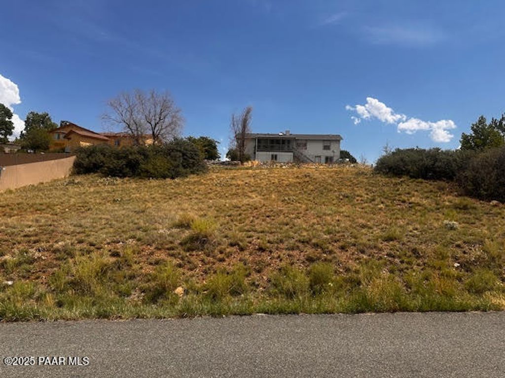 Photo of 4321 N Tonopah Drive, Prescott Valley, AZ 86314 (MLS # 1076689)