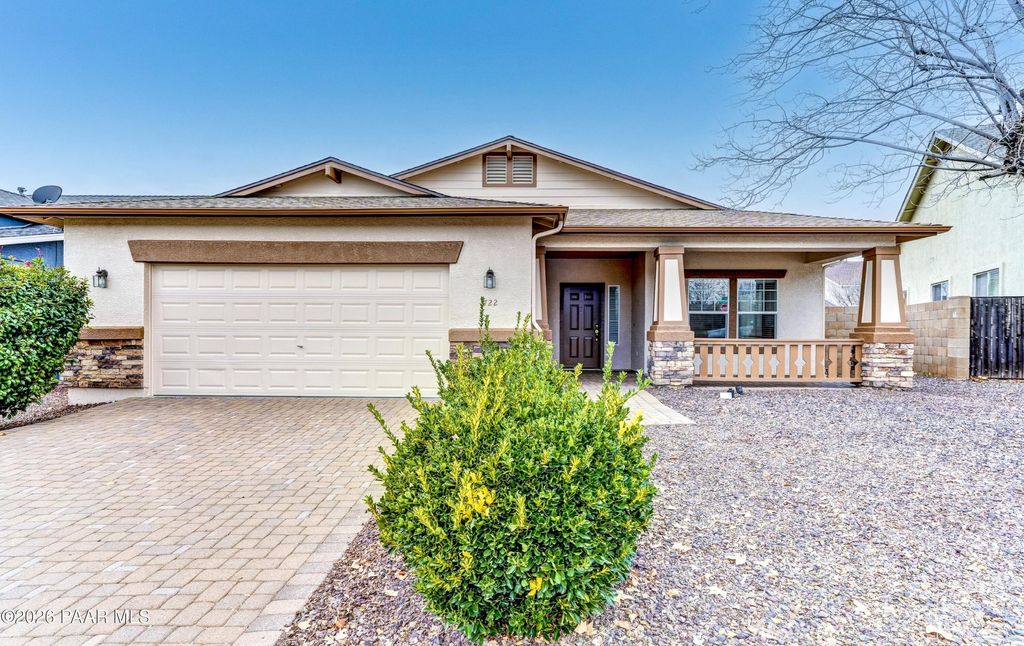 Photo of 722 N Robles Street, Dewey-Humboldt, AZ 86327 (MLS # 1078500)