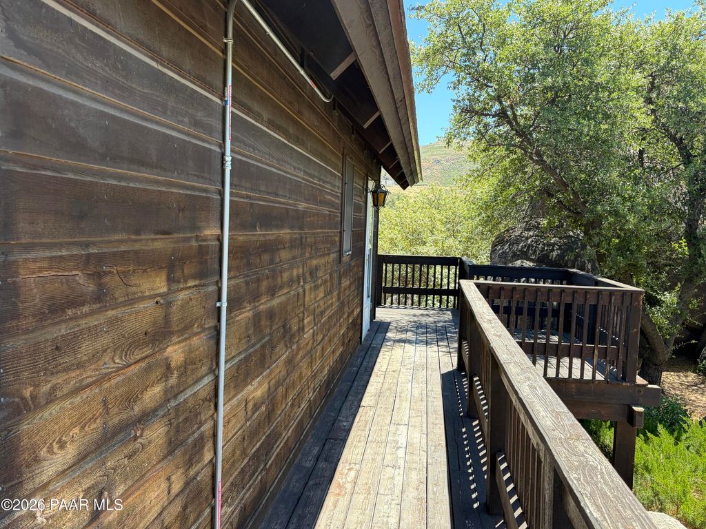 Photo of 16947 W Willow Avenue, Yarnell, AZ 85362 (MLS # 1083833)