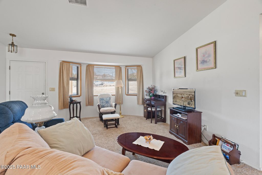 Photo of 2925 N Sioux Drive, Chino Valley, AZ 86323 (MLS # 1078289)