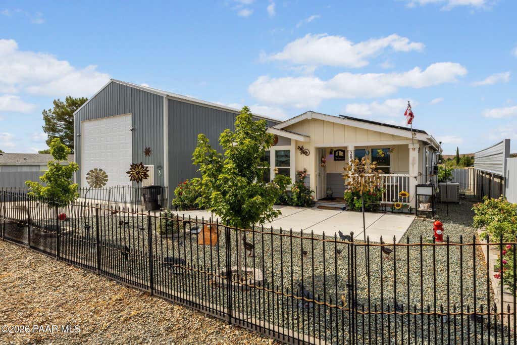 Photo of 20445 E Conestoga Drive, Mayer, AZ 86333 (MLS # 1083779)