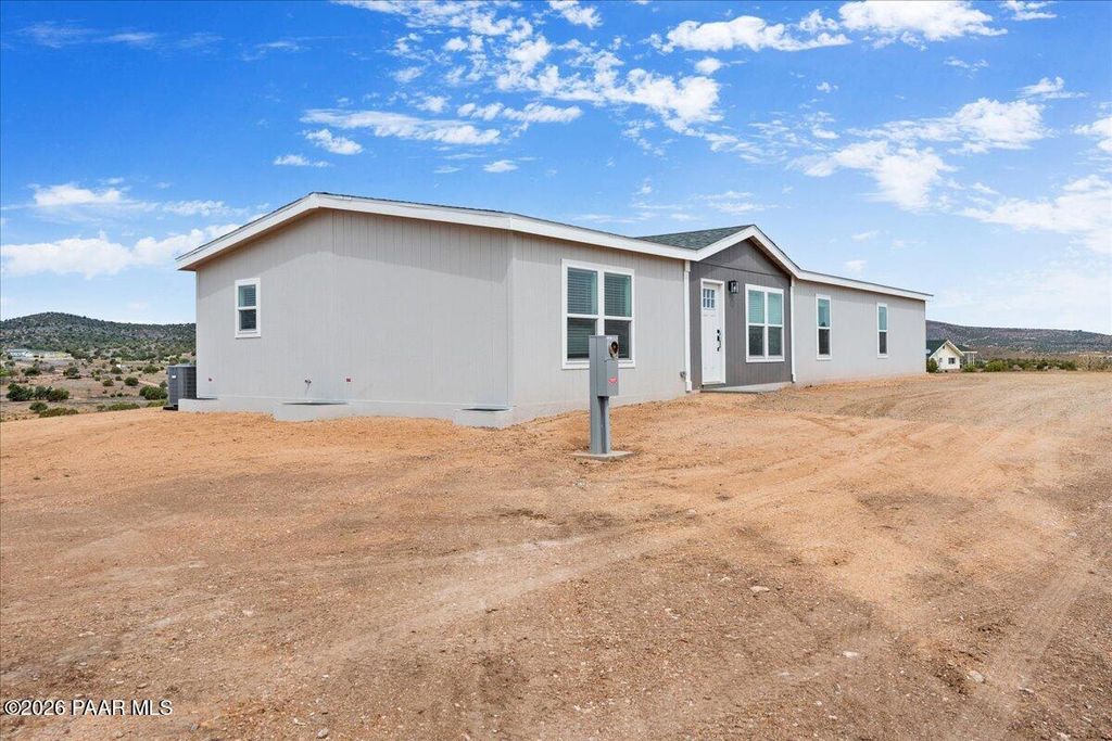 Photo of 364 N Papago Trail, Chino Valley, AZ 86323 (MLS # 1081486)