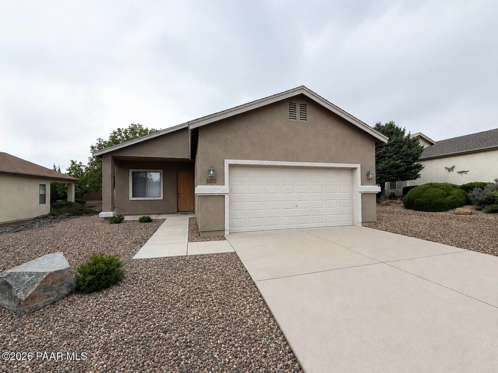 Photo of 6919 E Elbrook Avenue, Prescott Valley, AZ 86314 (MLS # 1084550)