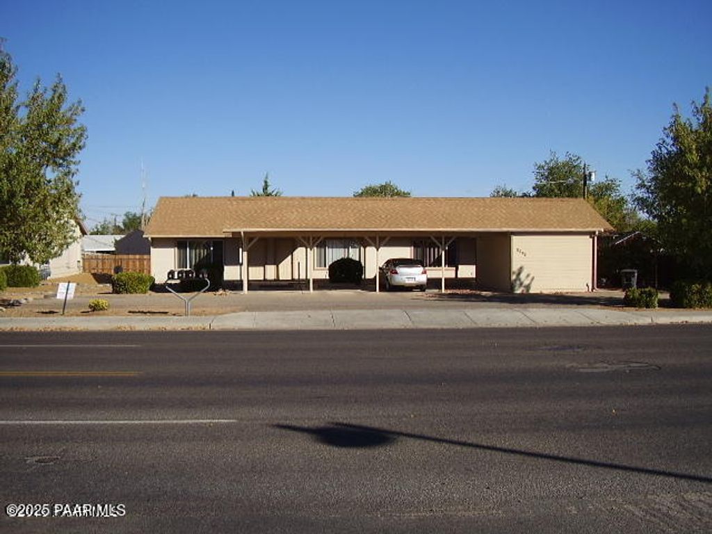 Photo of 8000 E Lakeshore Drive #B, Prescott Valley, AZ 86314 (MLS # 1077959)