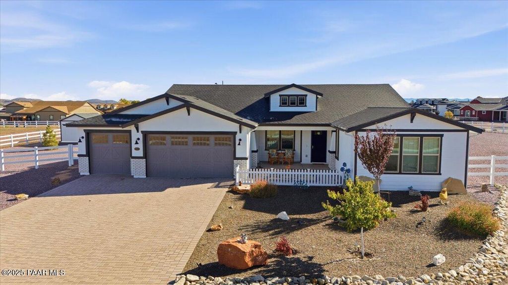 Photo of 2515 Nelson Lane, Chino Valley, AZ 86323 (MLS # 1077957)