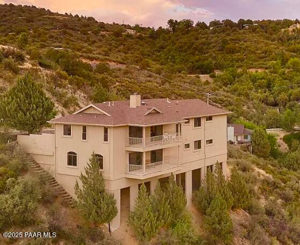 Photo of 1140 Gambel Oak Trail, Prescott, AZ 86303 (MLS # 1078561)