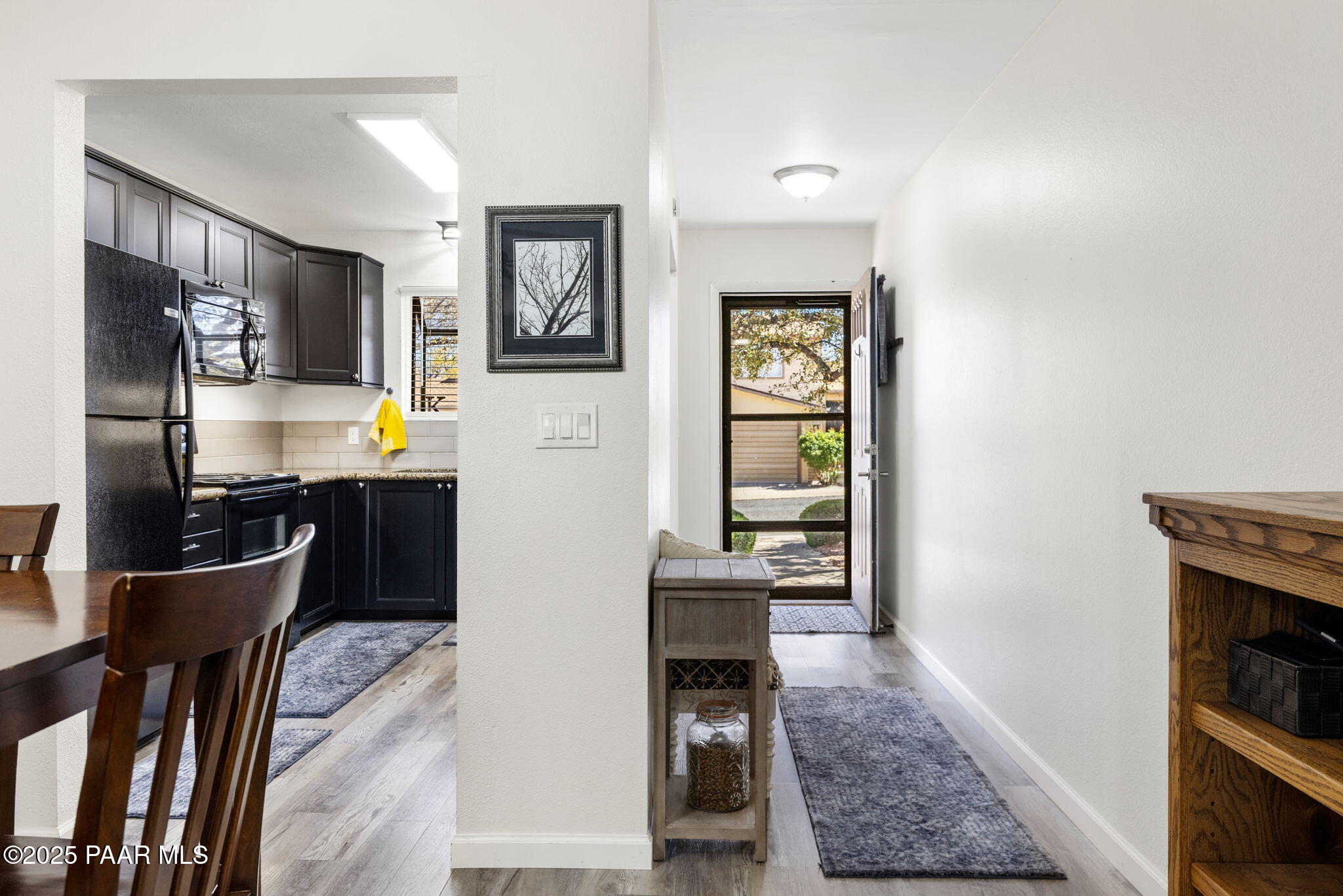 1608 Canada Crescent