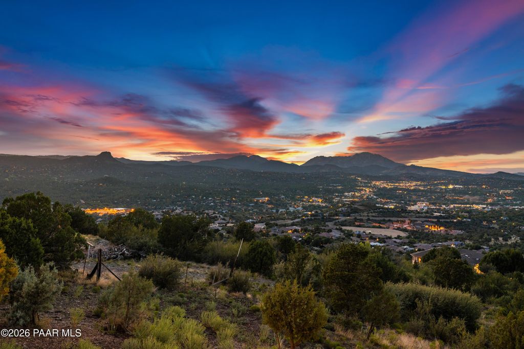 Photo of 830 E Upper Sky Terrace Drive, Prescott, AZ 86303 (MLS # 1080767)