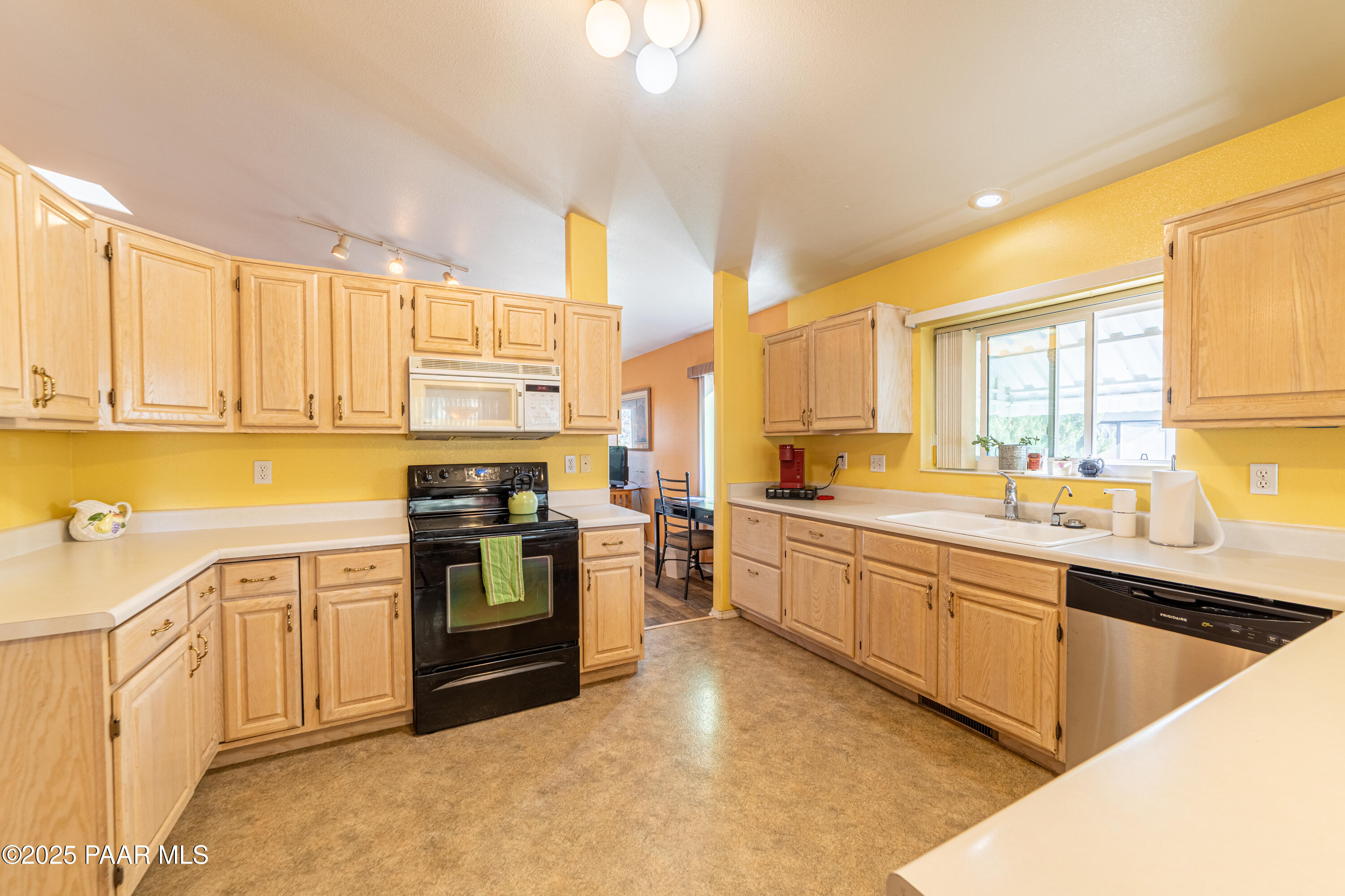 1883 Boardwallk Avenue