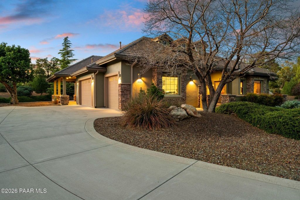 Photo of 5550 W Cameo Circle, Prescott, AZ 86305 (MLS # 1080678)