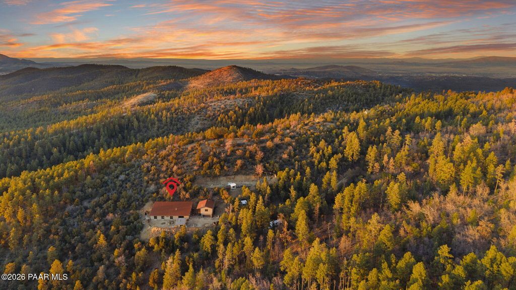 Photo of 4430 S Last Claim Lane, Prescott, AZ 86303 (MLS # 1079942)