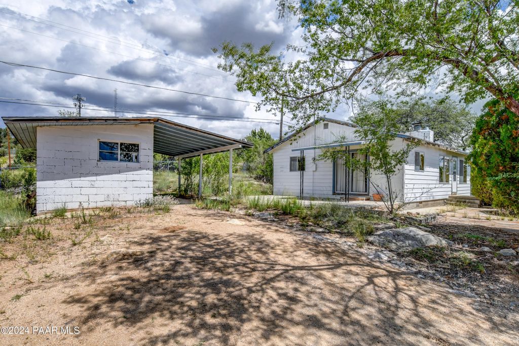 Photo of 1815 Pinon Drive, Prescott, AZ 86301 (MLS # 1081380)