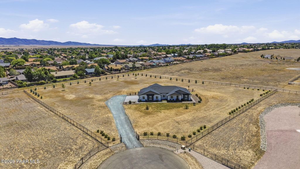 Photo of 6925 E Manzella Court, Prescott Valley, AZ 86315 (MLS # 1082214)
