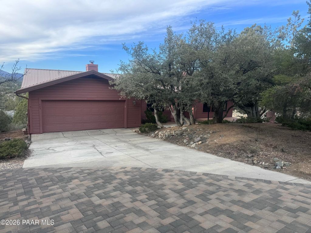 Photo of 735 Northwood Loop, Prescott, AZ 86303 (MLS # 1079313)