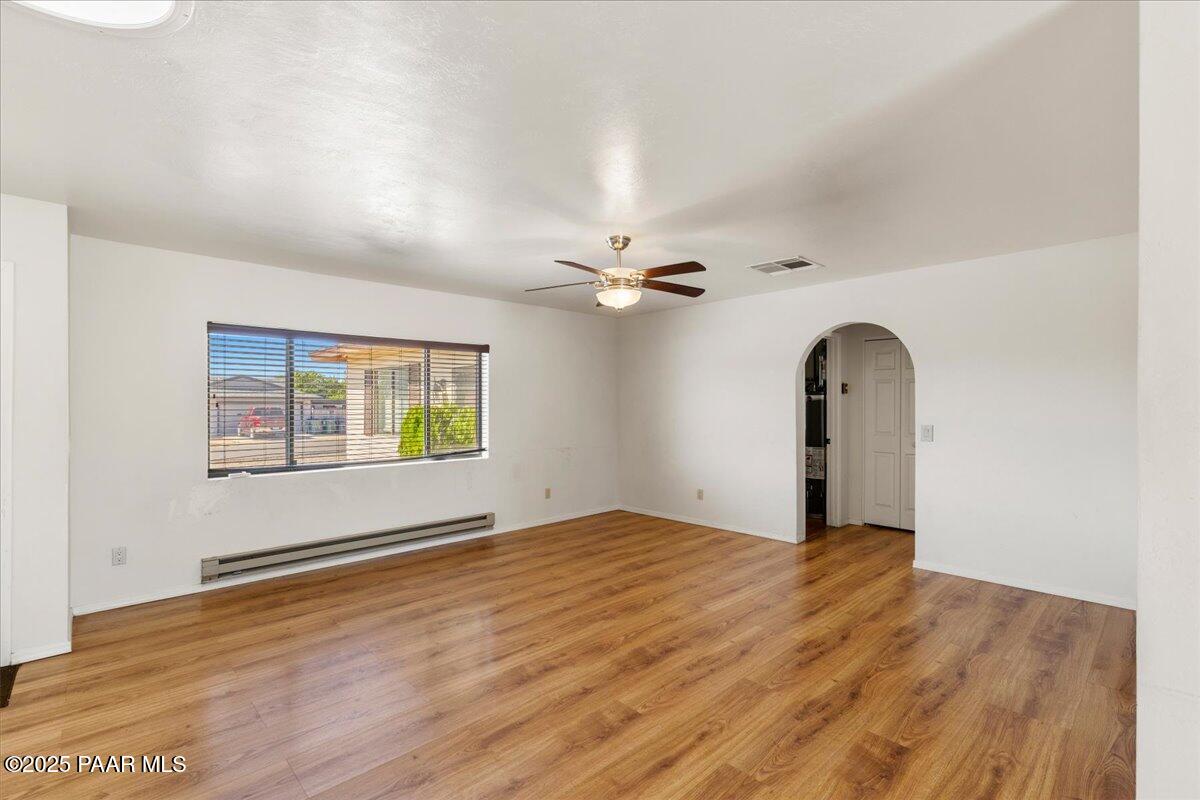 4231 N Calle Santa Cruz
