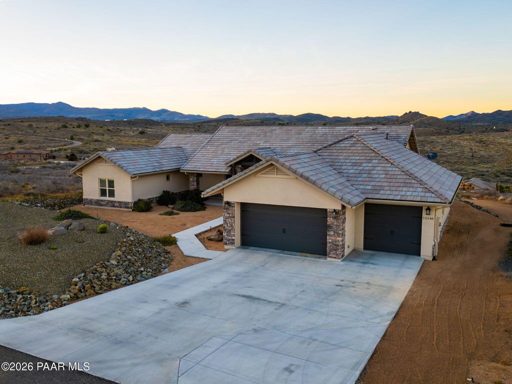 Photo of 15140 E Countryside Road, Mayer, AZ 86333 (MLS # 1080516)