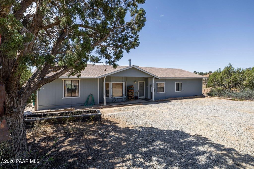 Photo of 4855 W Dome Road, Prescott, AZ 86305 (MLS # 1081971)
