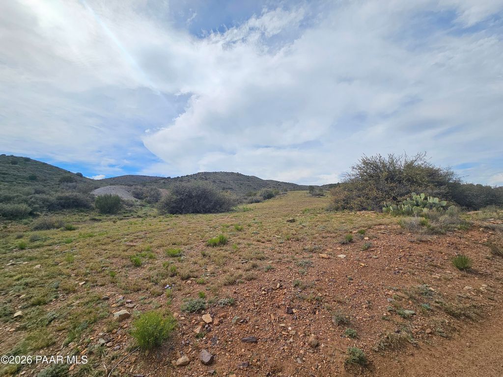 Photo of 0000 Painted Vista, Dewey-Humboldt, AZ 86327 (MLS # 1080604)