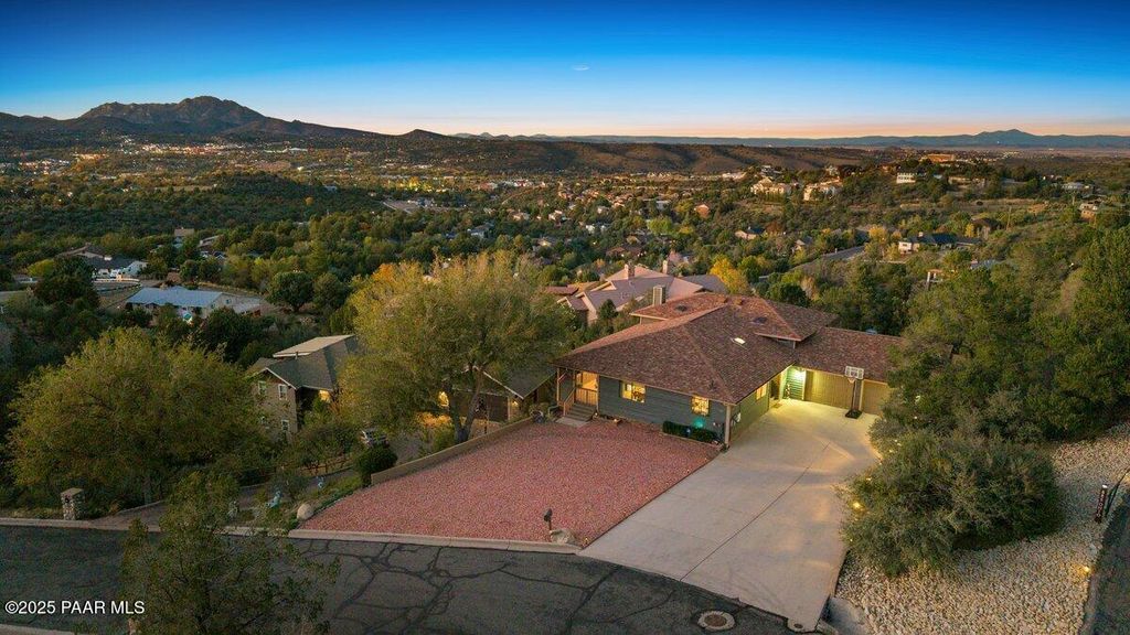 Photo of 875 Devereaux Drive, Prescott, AZ 86303 (MLS # 1078004)