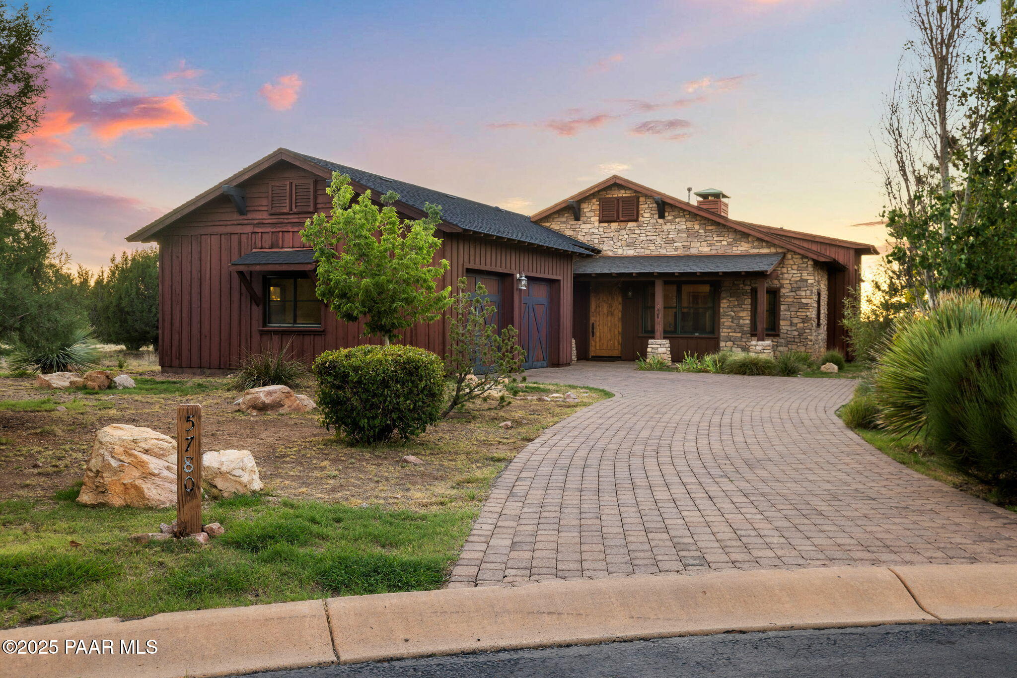 5780 W Johnny Mullins Drive