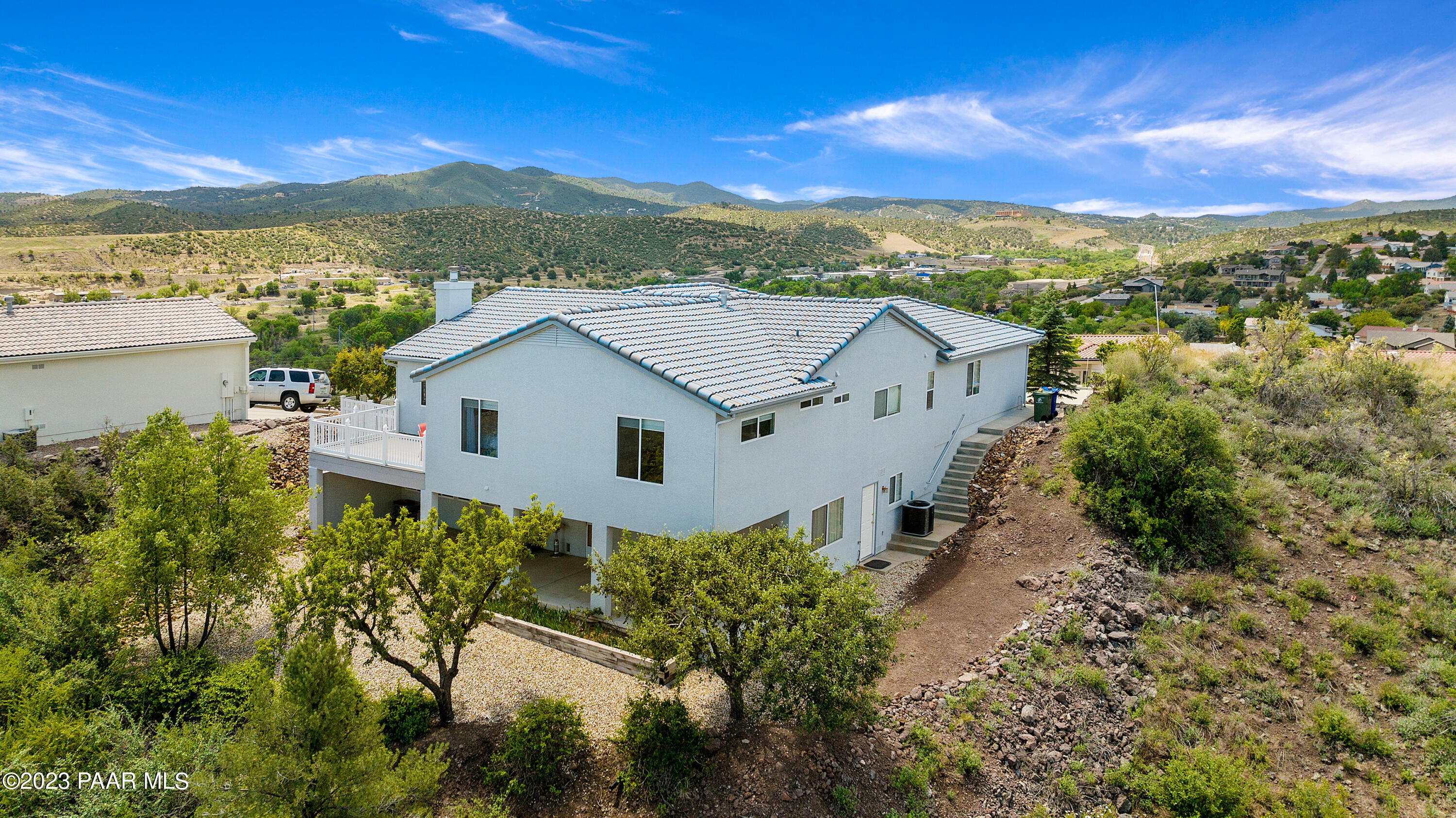 1592 Rycosa Lane
