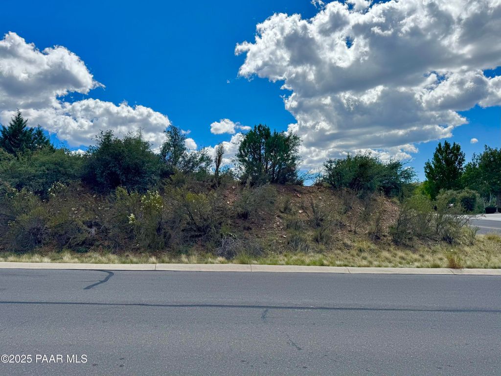 Photo of 441443 Golden Hawk, Prescott, AZ 86301 (MLS # 1076513)